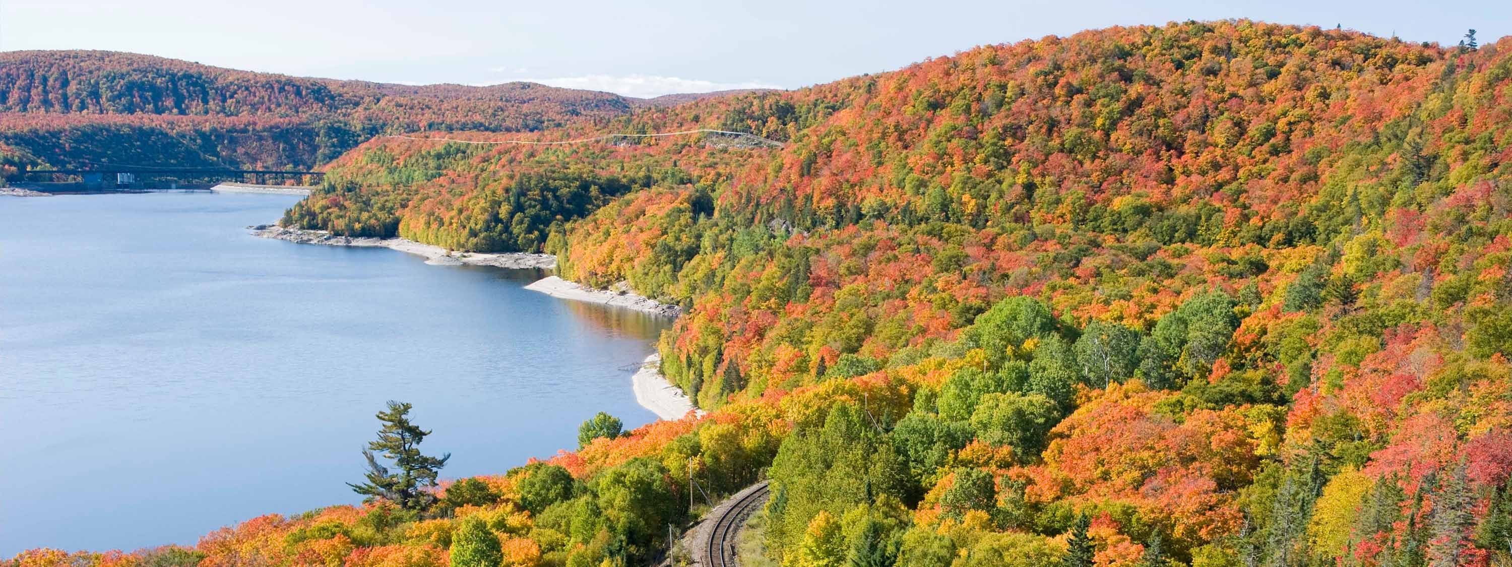 Algoma 
 Agawa Tour Train bei einer Reise durch Ostkanada