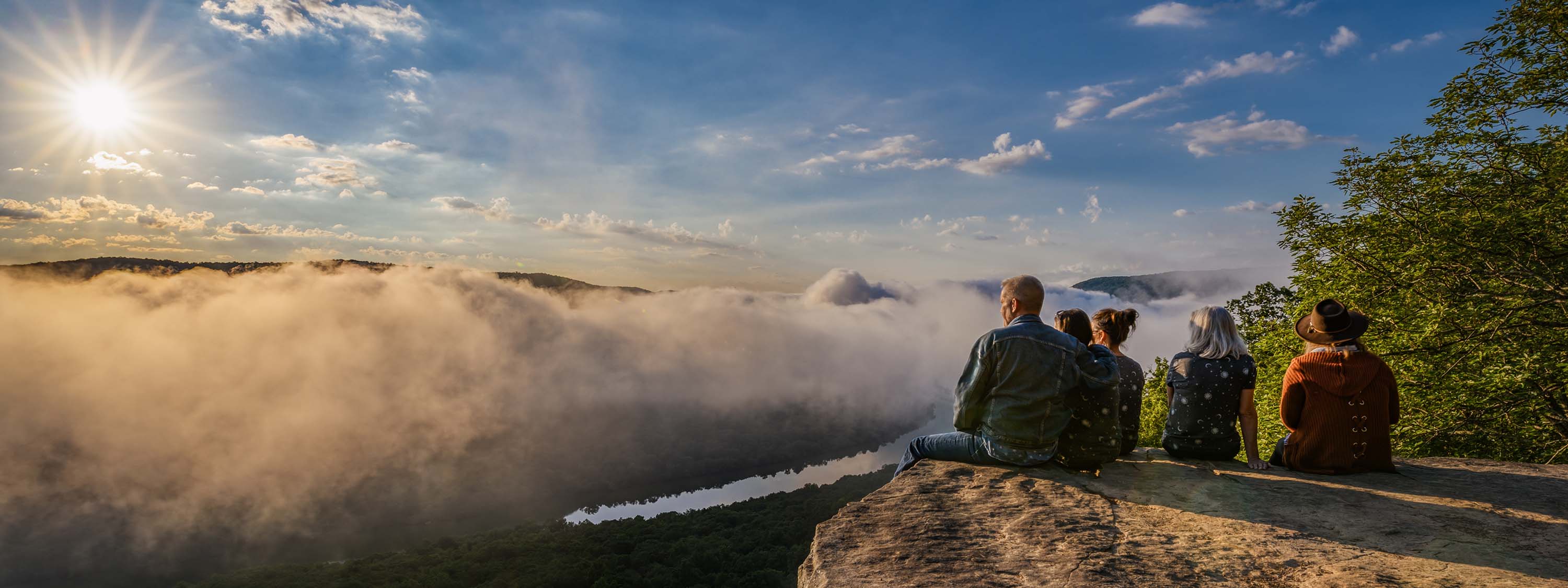 luigi comba UgJK36jwAdQ unsplash1